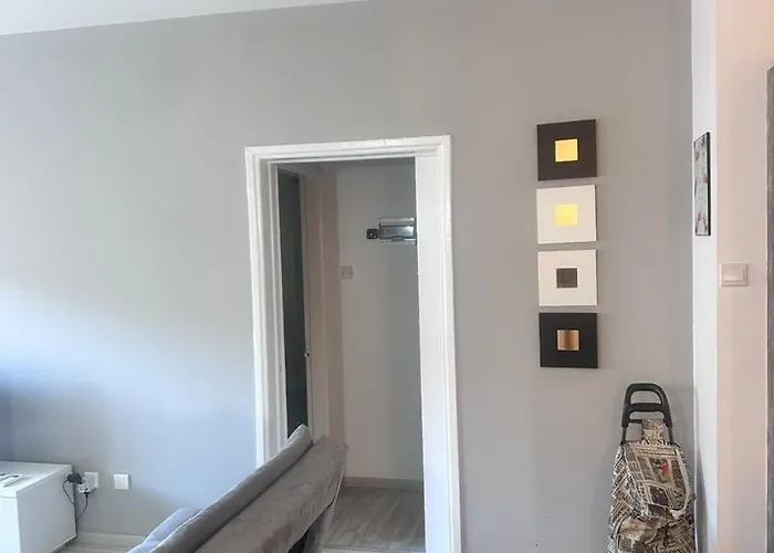 Near Finikoudes 15 Lägenhet *