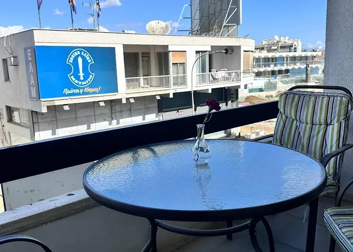 Near Finikoudes 15 Larnaca