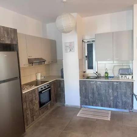 Near Finikoudes 15 Apartman