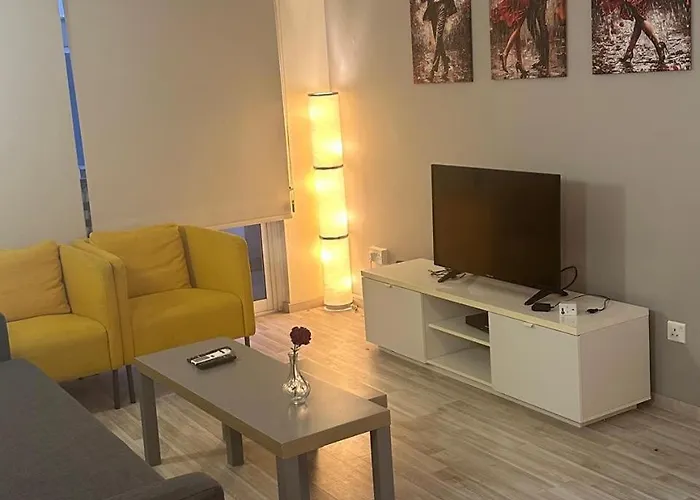 Apartmán Near Finikoudes 15 Larnaca